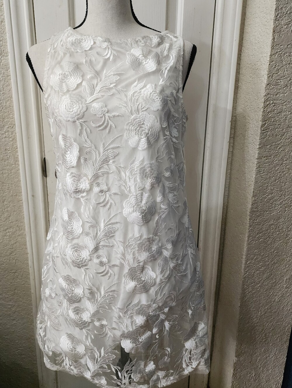 SHEIN White Floral Lace Shift Dress